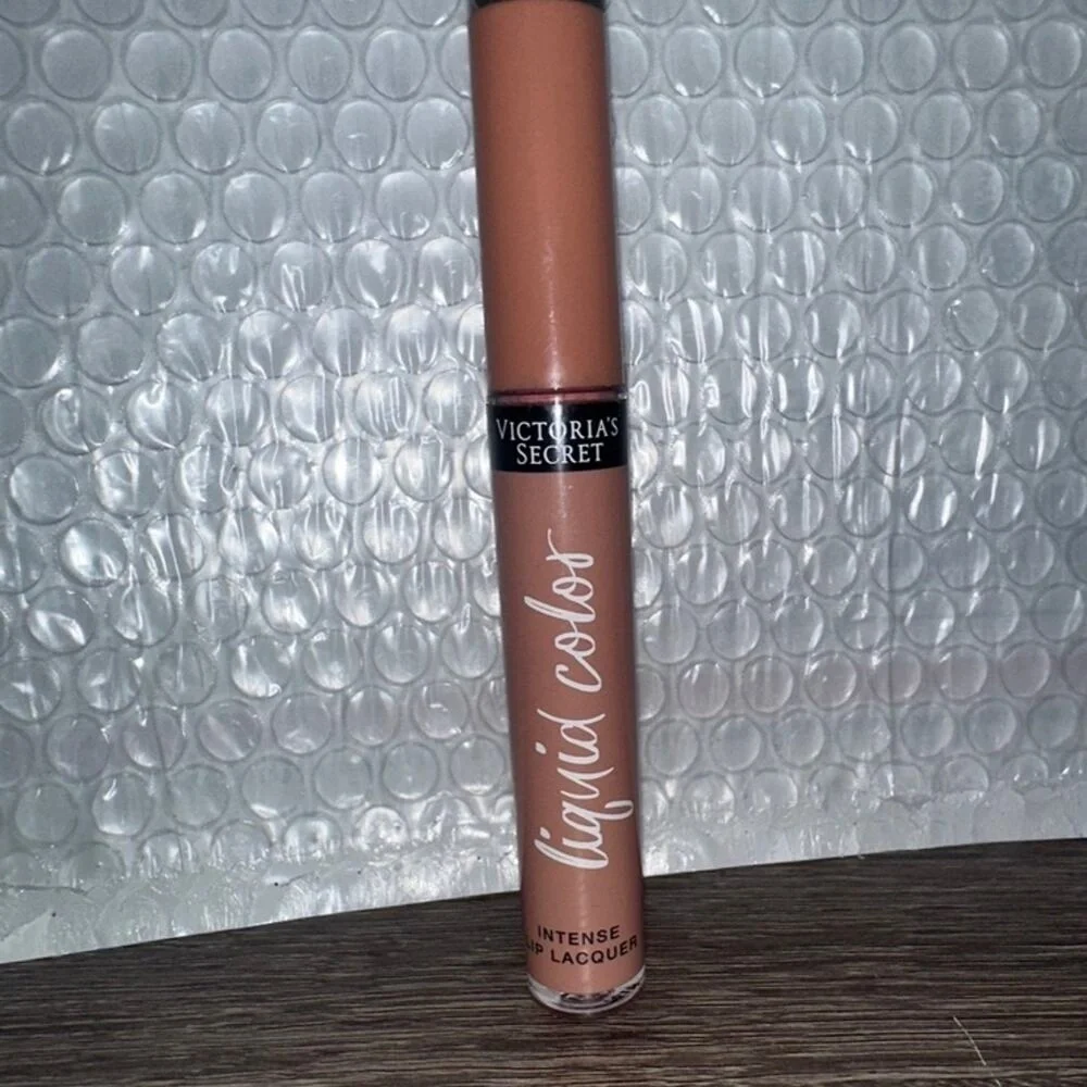 victoria secret innocence gloss liquid color lip victoria's secret‎